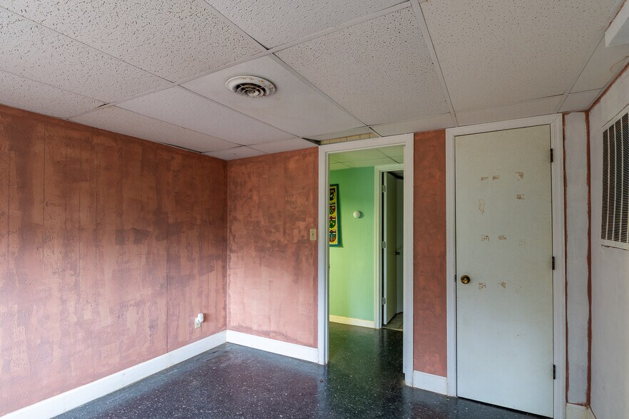 More Photos Of 4421 Hereford Farm Rd, Evans Specialty For Sale