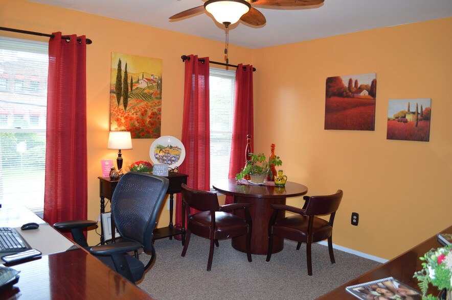 More Photos Of 85-89 Park Ave, Flemington Medical For Sale