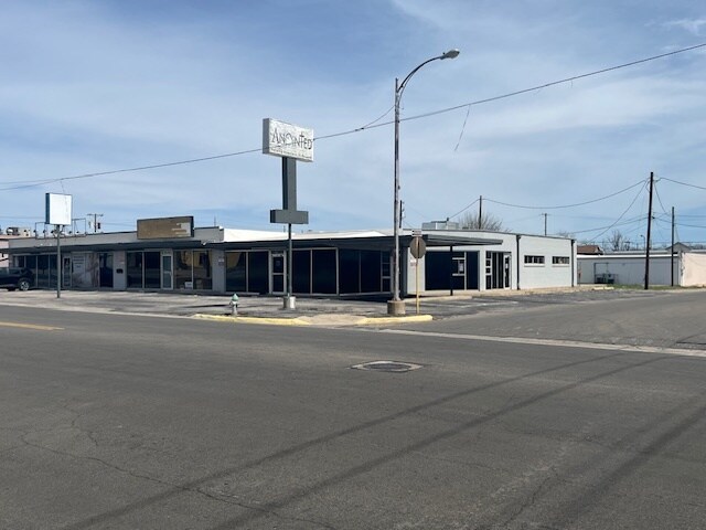 More Photos Of 802-806 N Gray St, Killeen Restaurant For Lease