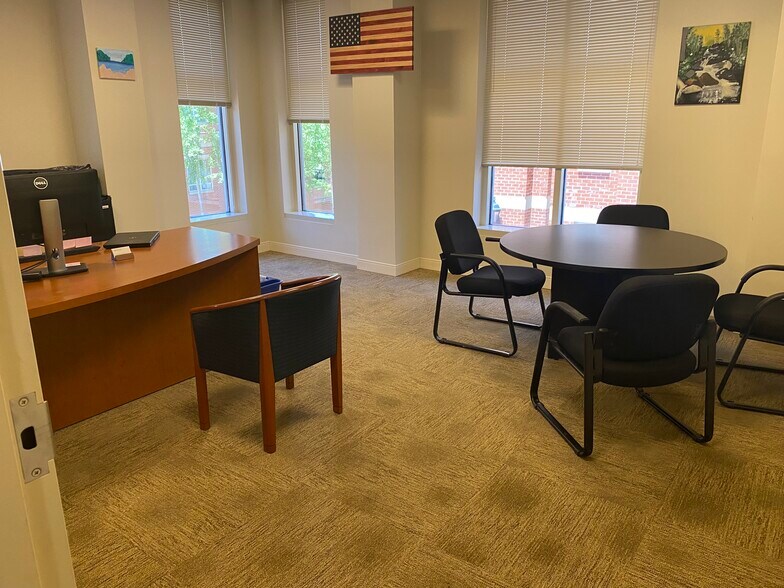 More Photos Of 1727-1729 King St, Alexandria Office For Lease