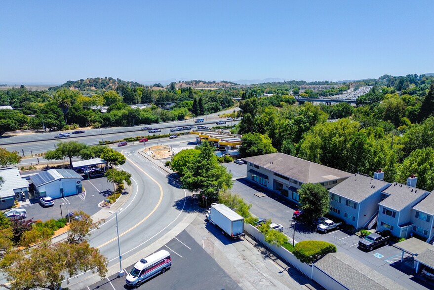 More Photos Of 405 Enfrente Rd, Novato Office For Sale