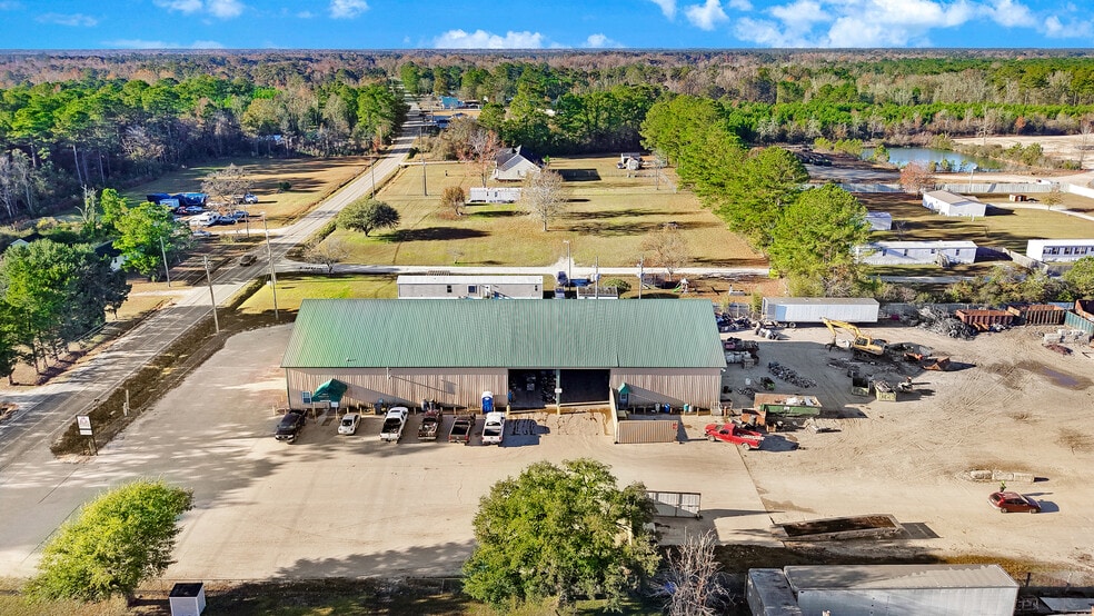 More Photos Of 2014 Blue Creek Rd, Jacksonville Warehouse For Lease