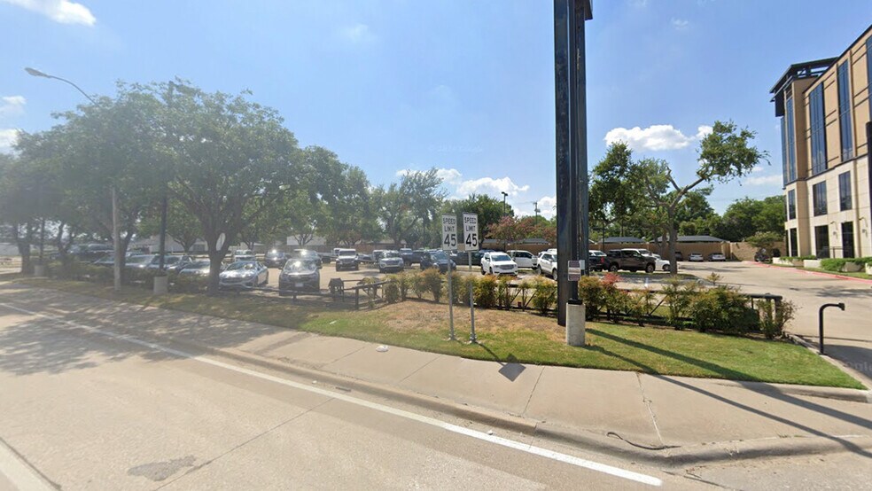 More Photos Of 558 S Central Expy, Richardson Office For Sale