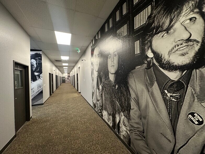 Primary Photo Of 1975 Long Beach Blvd, Long Beach Office For Sale