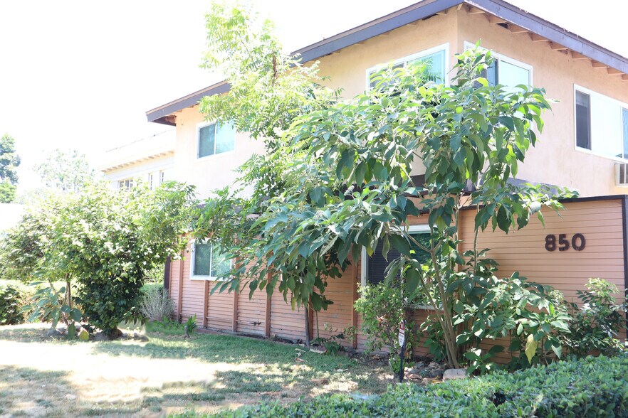 More Photos Of 850 N Marengo Ave, Pasadena Apartments For Sale