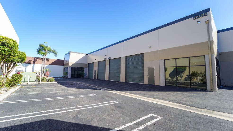 More Photos Of 5266-5268 System Dr, Huntington Beach Warehouse For Sale