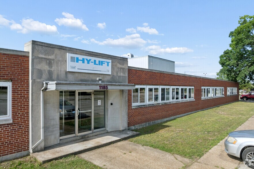 More Photos Of 1185 E Keating Ave, Muskegon Manufacturing For Sale