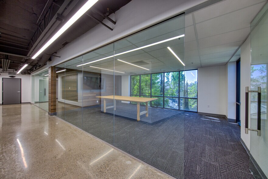 More Photos Of 373 Elm Ave, Auburn Office Residential For Sale