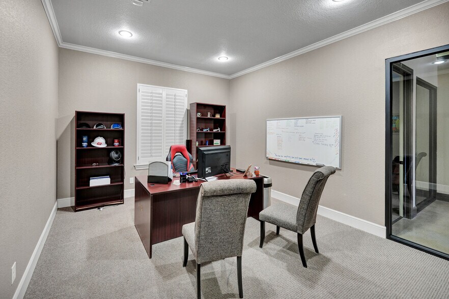 More Photos Of 4313 N County Rd W, Odessa Office For Sale