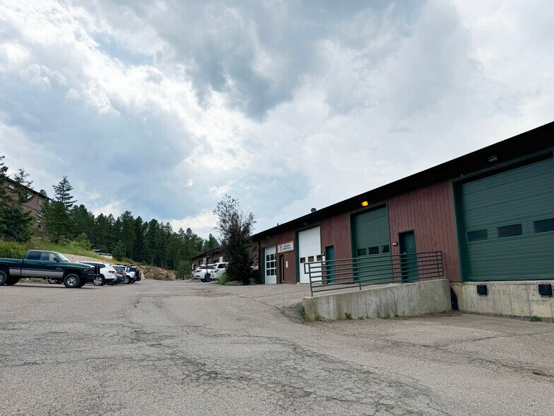 More Photos Of 30706 Bryant Dr, Evergreen Warehouse For Lease