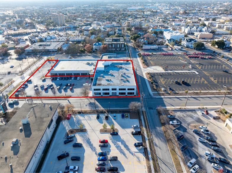 More Photos Of 1123 N Main Ave, San Antonio Medical For Sale