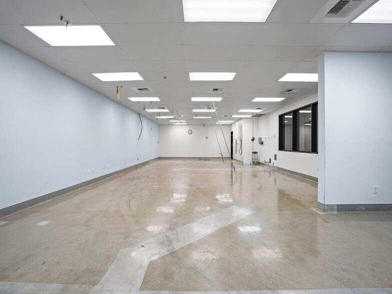 More Photos Of 400 E Arrow Hwy, San Dimas Office For Sale