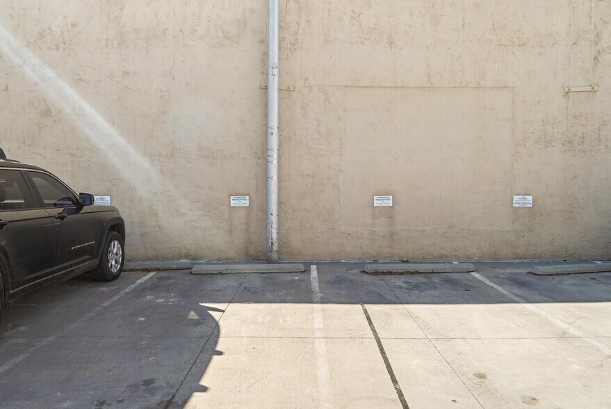 More Photos Of 679 E 2nd Ave, Durango Medical For Sale