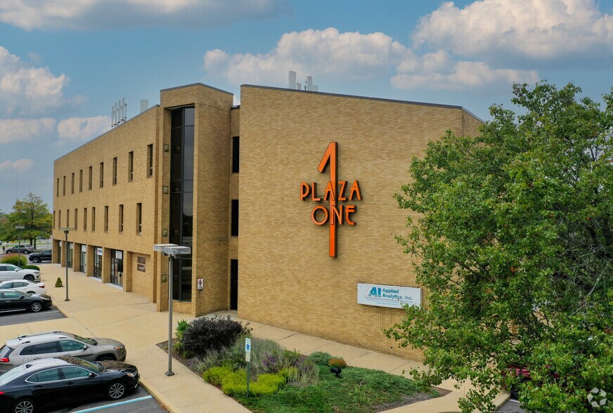 More Photos Of 1 State Route 12, Flemington Office For Lease