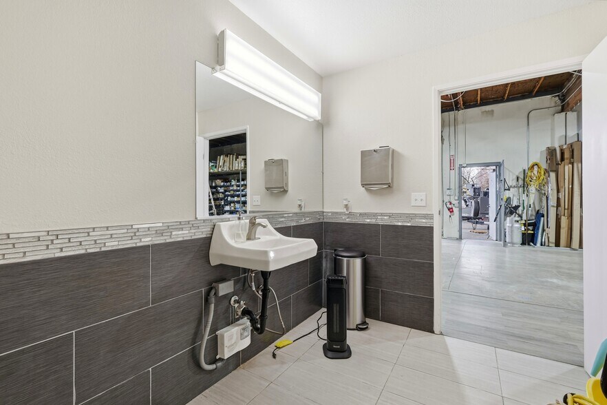 More Photos Of 893-909 Boggs Ter, Fremont Warehouse For Sale