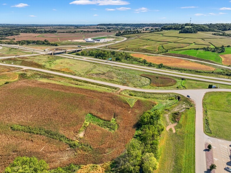 More Photos Of 10496 Ironwood Dr, Dubuque Land For Sale