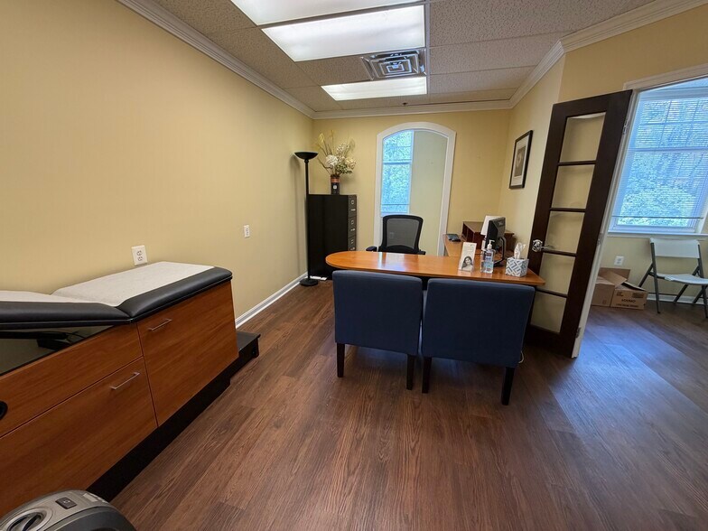 More Photos Of 301-306 Steeple Chase Dr, Prince Frederick Office For Sale