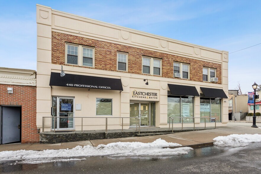 More Photos Of 434-440 White Plains Rd, Eastchester Apartments For Lease