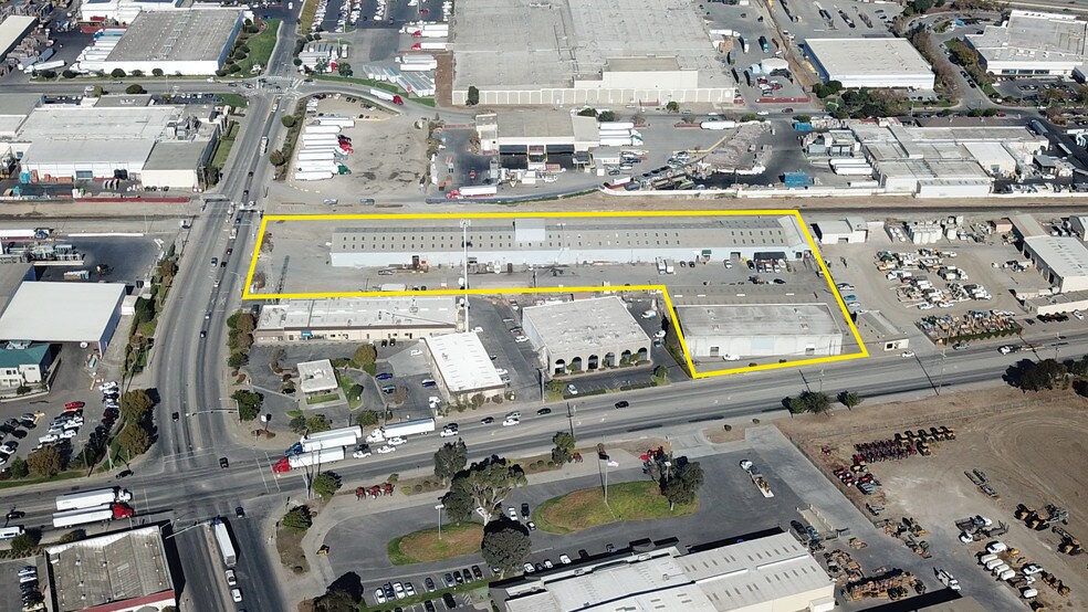 More Photos Of 901-909 Harkins Rd, Salinas Warehouse For Lease