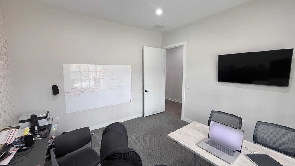 More Photos Of 6110 McFarland Station Dr, Alpharetta Office For Lease