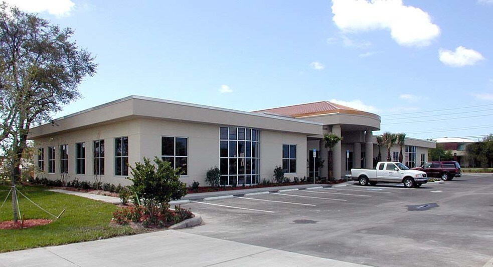 More Photos Of 7500 Bryan Dairy Rd, Largo Medical For Lease