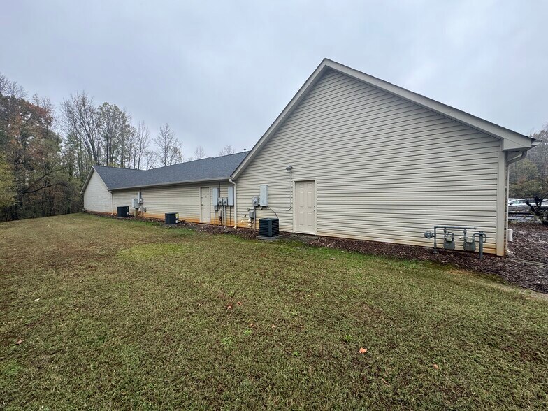 More Photos Of 512 Klumac Rd, Salisbury General Retail For Sale