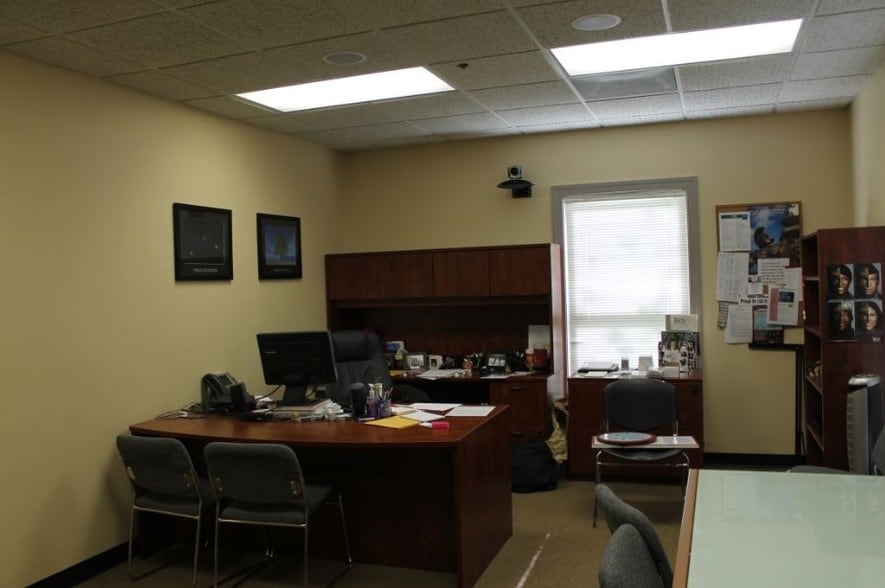 More Photos Of 7395 Hodgson Memorial Dr, Savannah Medical For Lease