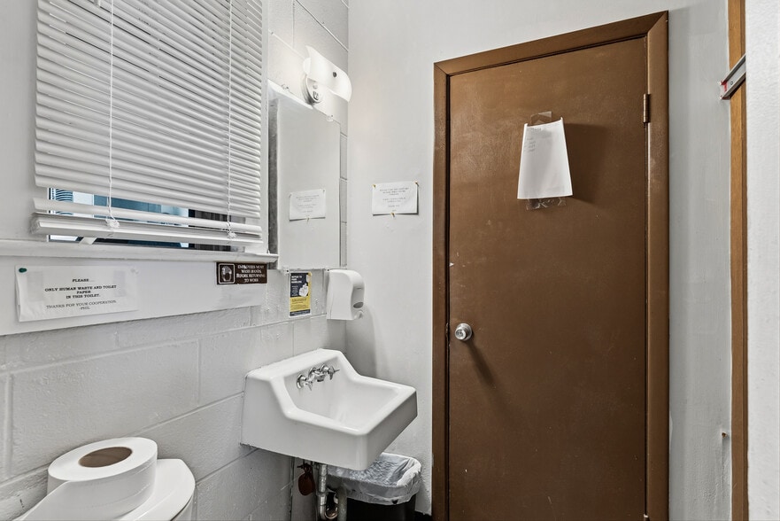 More Photos Of 3710 Landis Ave, Sea Isle City Freestanding For Sale