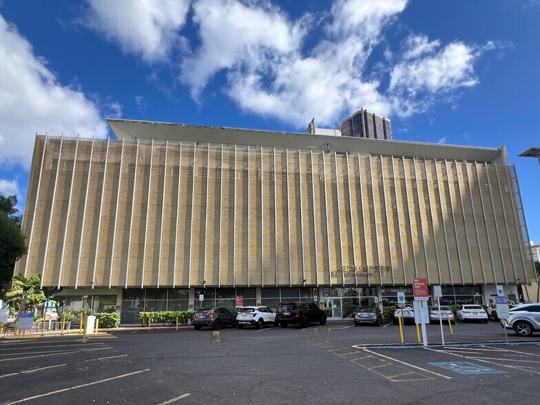 More Photos Of 1451 S king St, Honolulu Medical For Lease