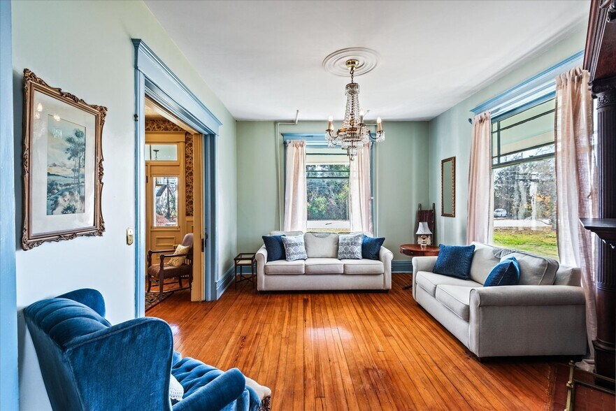 More Photos Of 115 E Broaddus Ave, Bowling Green Apartments For Sale