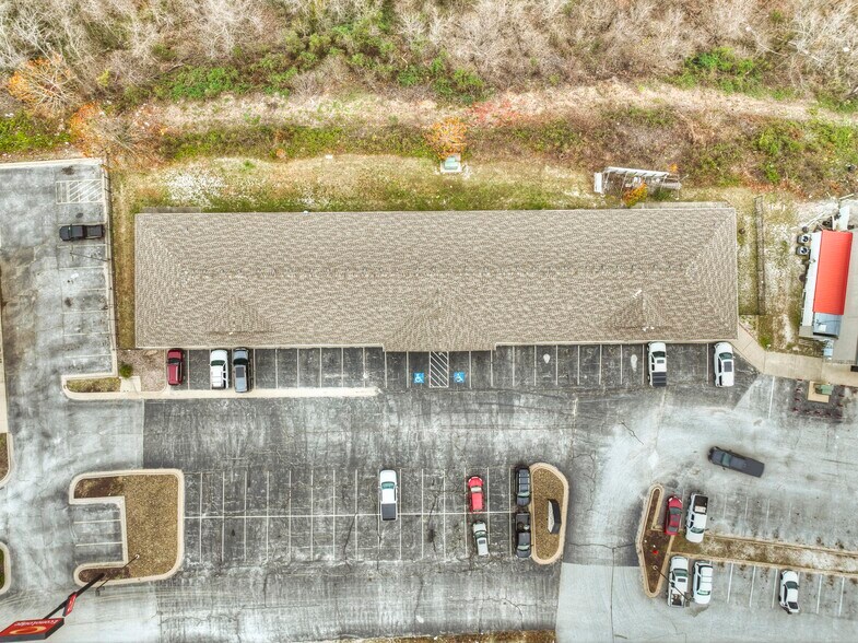 More Photos Of 493 E Highway 76, Anderson Office For Sale