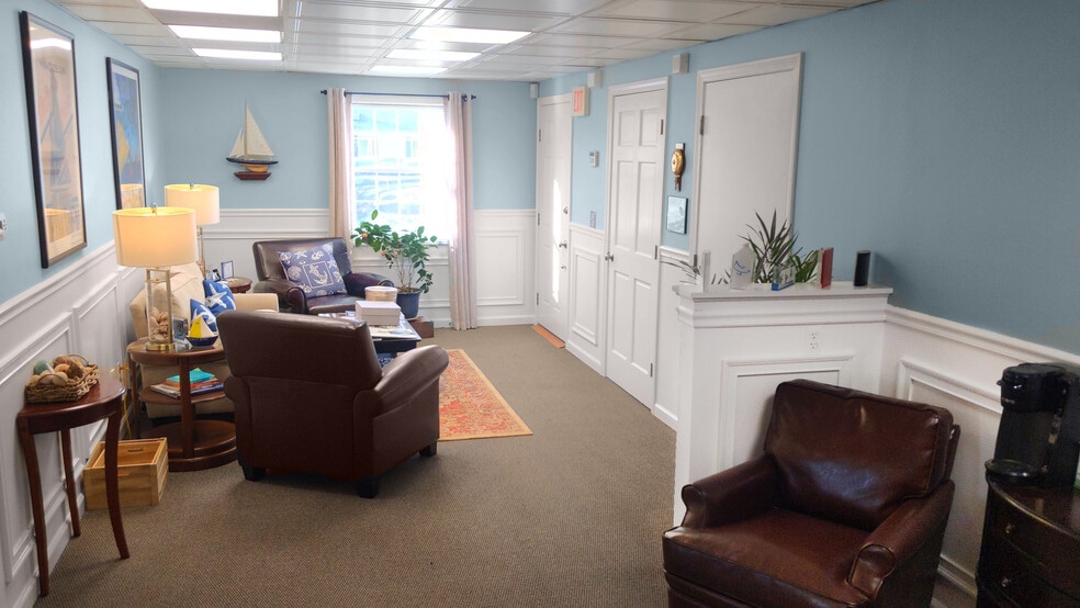 More Photos Of 149 Durham Rd, Madison Coworking Space