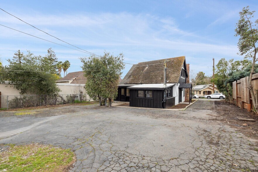 More Photos Of 1856 Almond Ave, Walnut Creek Multifamily For Sale