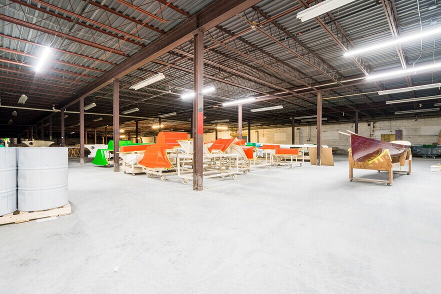 More Photos Of 2 Terra Dr, Markdale Industrial For Sale