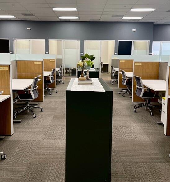 More Photos Of 7652 Monterey St, Gilroy Coworking Space