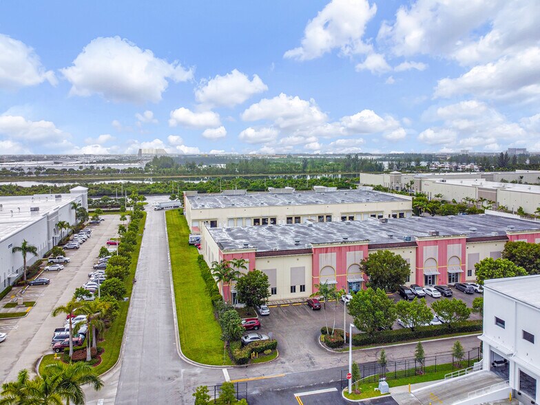 More Photos Of 2020 NW 129th Ave, Miami Warehouse For Lease