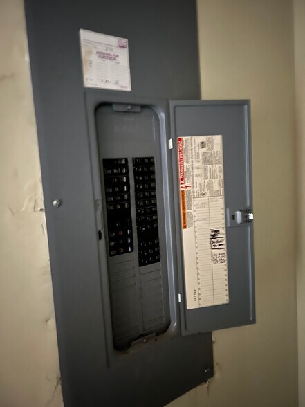 More Photos Of 25 Church St, Keyport Restaurant For Sale