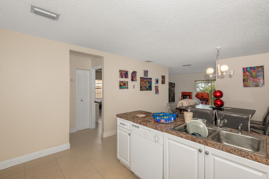 More Photos Of 3960 NW 110th Ave, Coral Springs Multifamily For Sale