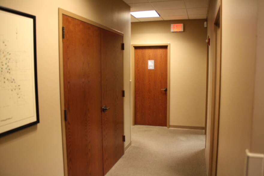 More Photos Of 602 Crescent Pl, Ridgeland Office For Lease