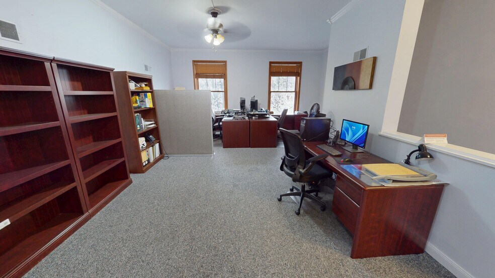 More Photos Of 1368 McCausland Ave, Saint Louis Office For Sale