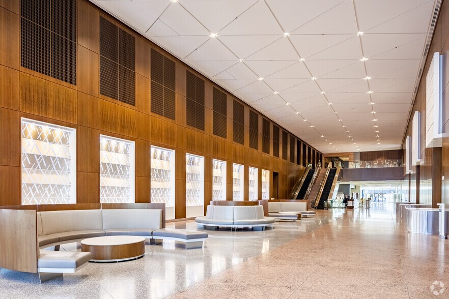 More Photos Of 133 Peachtree St NE, Atlanta Office For Lease