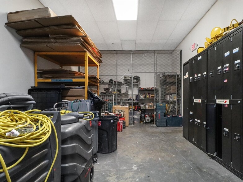 More Photos Of 73 SW 12th Ave, Dania Beach Warehouse For Sale