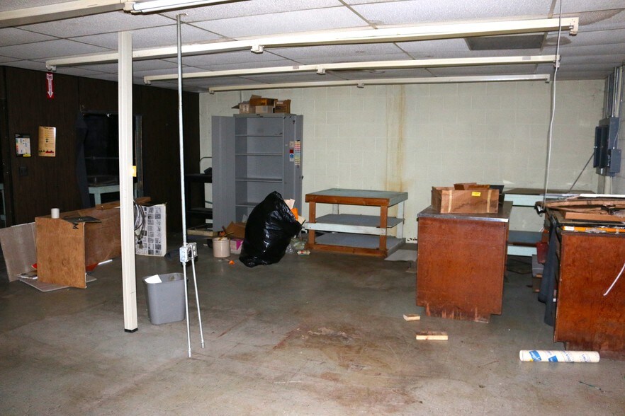 More Photos Of 10240 Thor Dr, Freeland Warehouse For Sale