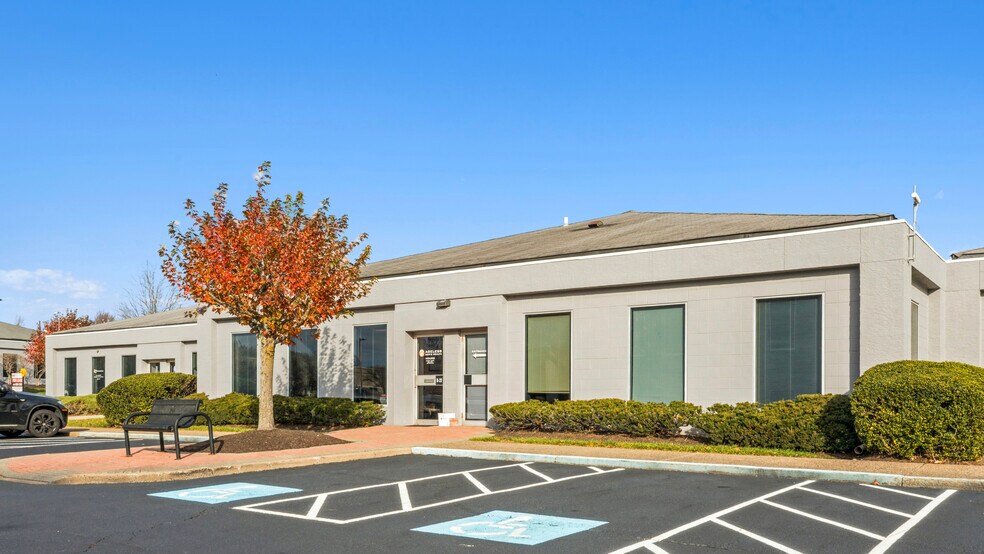 More Photos Of 970 Town Center Dr, Langhorne Unknown For Lease