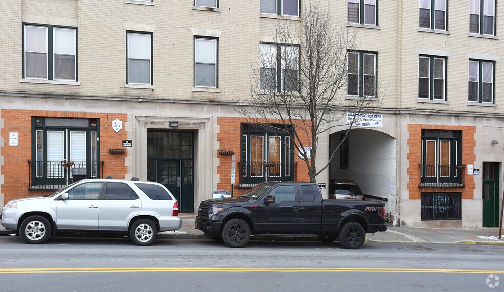 More Photos Of 208-210 Main St, Poughkeepsie Apartments For Sale
