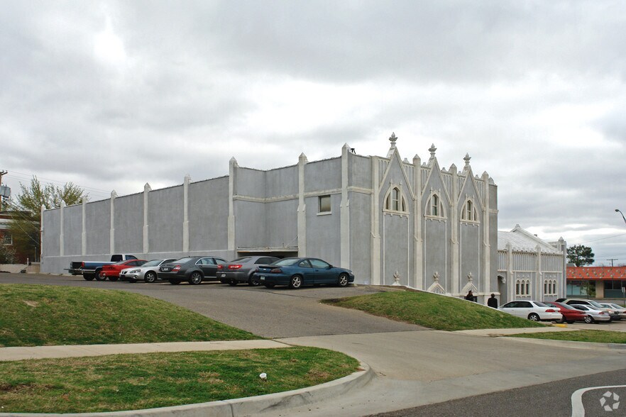 More Photos Of 1901-1909 N Classen Blvd, Oklahoma City Storefront Retail Office For Lease