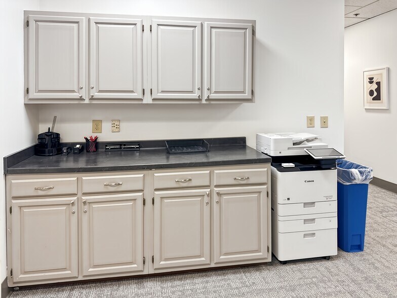 More Photos Of 301 N Elm St, Greensboro Coworking Space