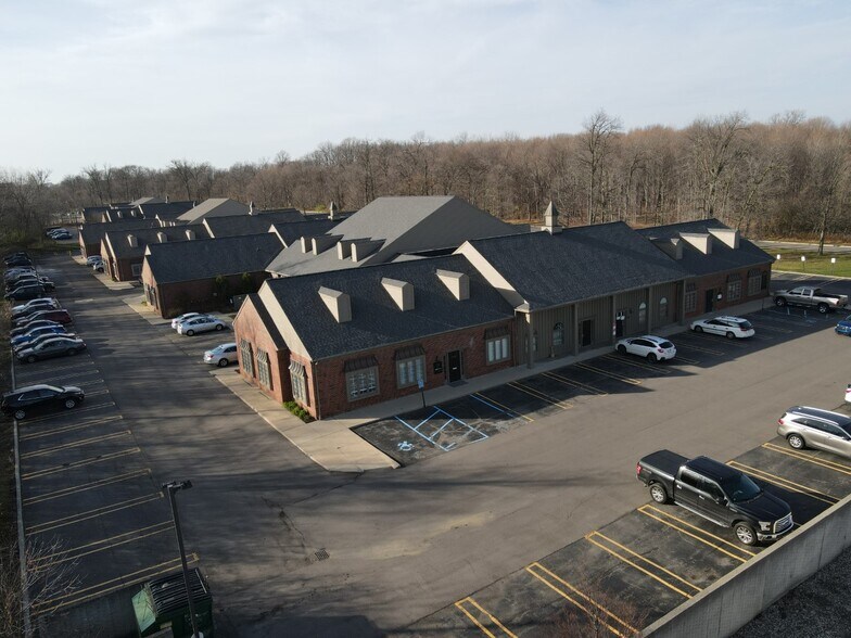 More Photos Of 37601-37649 Pembroke Ave, Livonia Office For Lease