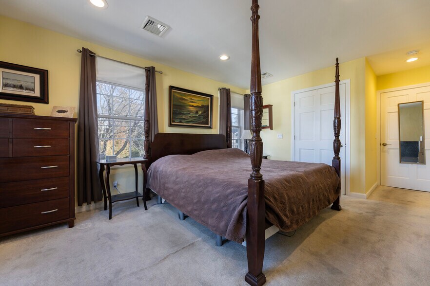 More Photos Of 14 Clinton Ave, Jamestown Apartments For Sale