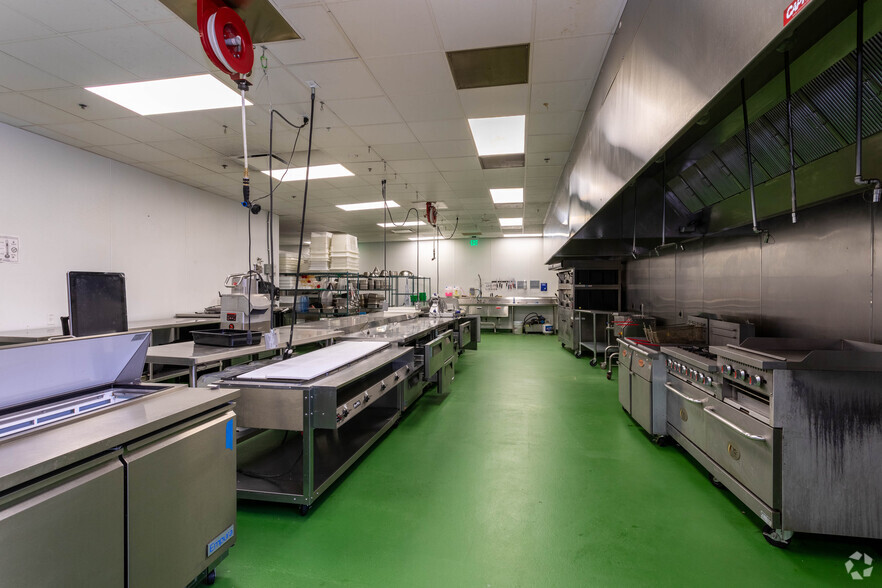 More Photos Of 2403 Champa St, Denver General Retail For Sale